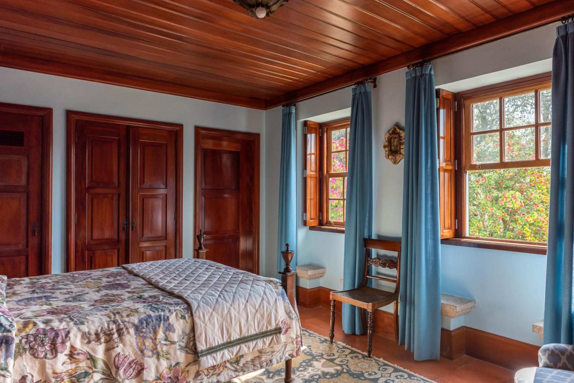 Гостьовий будинок Quinta De Mouraes Casa Dos Rododendros Lever Екстер'єр фото