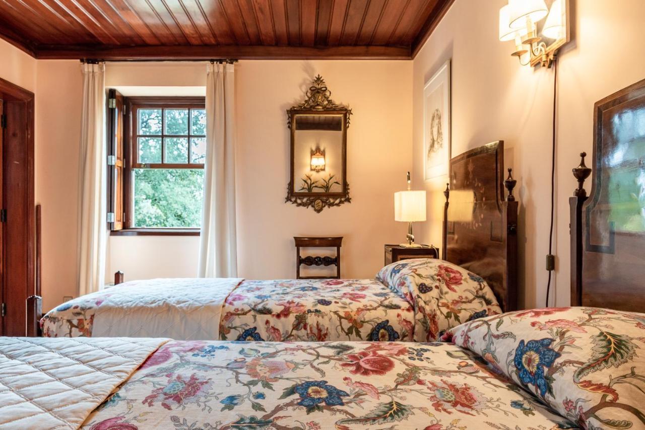 Гостьовий будинок Quinta De Mouraes Casa Dos Rododendros Lever Екстер'єр фото